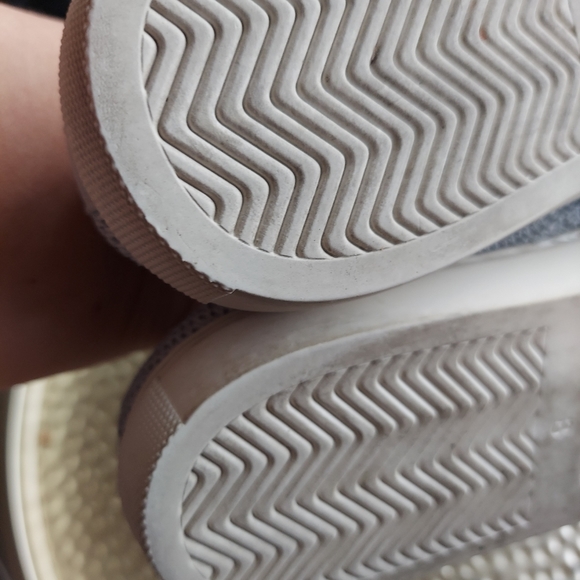 J/slides blue/gray sneakers netted mesh size 8 G 035 - Picture 8 of 10